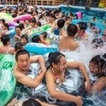 CrowdedPool