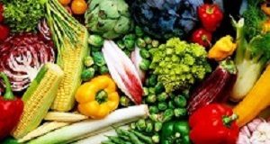 More fruit and veggies may protect smokers against COPD Veggies