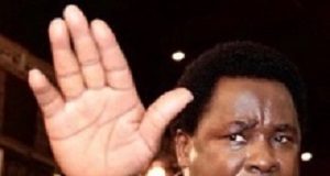 Easy pickings for Nigeria's 'miracle workers' Joshua