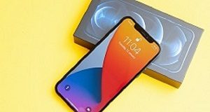 Newest cellphones may pose 'significant risk' to pacemakers and ICDs iPhone