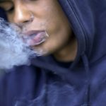 5-MB-Harm Reduction-26-08-2021-Smoking-Teen-Smoke-Youth-iStock-1124272639