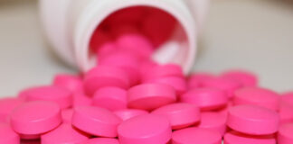 Ibuprofen may worsen some chronic pain and increase risk of kidney injury in BP patients