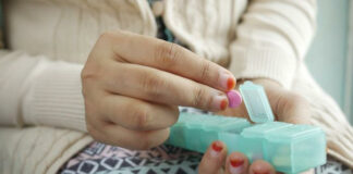 Plant-based gels ease swallowing of paediatric pills – MIT collaboration