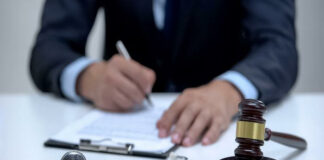 Medical practitioners' duties to safeguard patients' information in terms of POPI