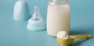 Formula industry continues to undermine importance of breast milk