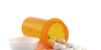 Study flags risks of taking seniors off blood thinners