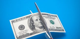 HIV+ groups battle to access state services, study finds