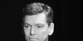 Entertainer's death revives assisted suicide debate ahead of legal case